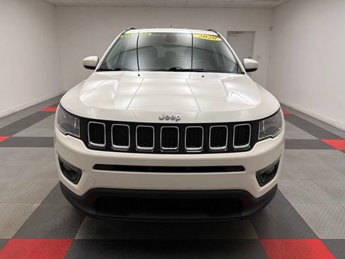 Used 2020 Jeep Compass Latitude AWD/4WD image 2