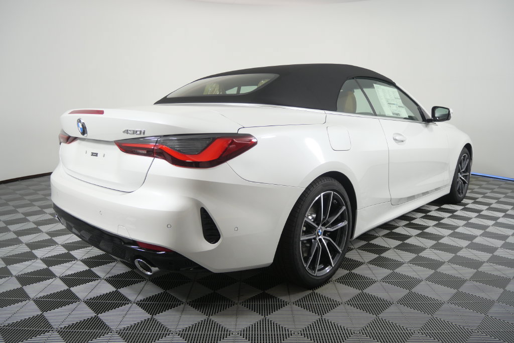 New 2027 BMW 430i Convertible w/ Premium Package RWD image 4