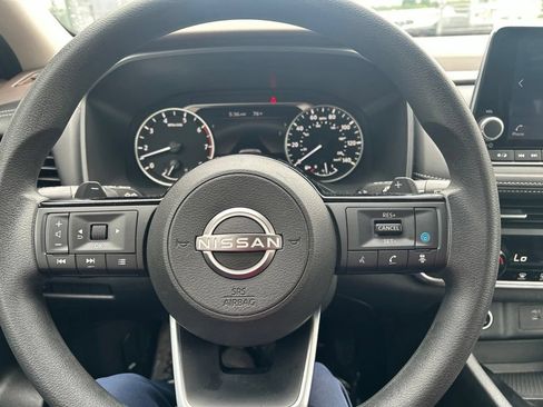Certified 2023 Nissan Rogue SV AWD/4WD image 16