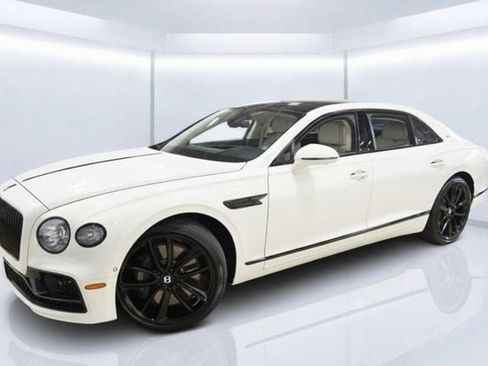 Used 2024 Bentley Flying Spur V8 AWD/4WD image 1
