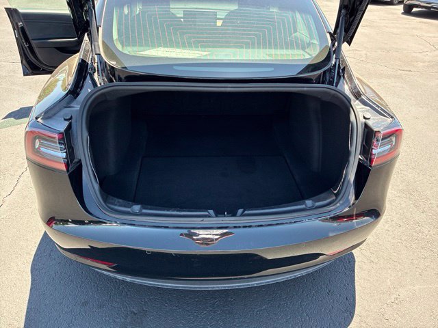 Used 2020 Tesla Model 3 Standard Range Plus RWD image 19