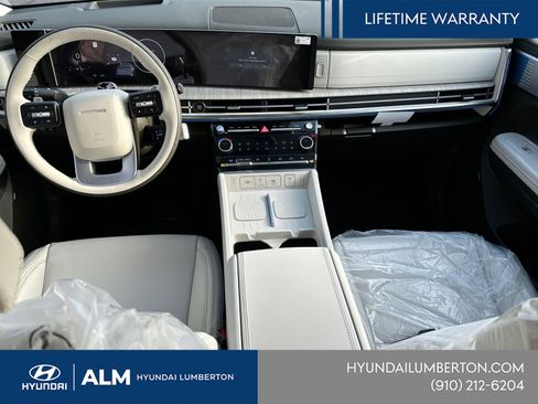 New 2025 Hyundai Santa Fe Calligraphy image 15