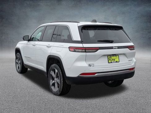New 2026 Jeep Grand Cherokee Limited AWD/4WD image 6