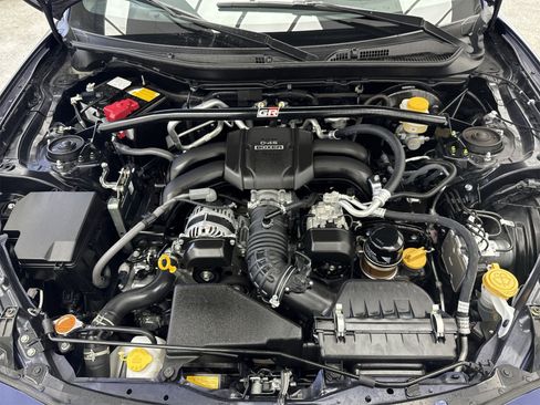 Used 2025 Toyota GR86 image 35