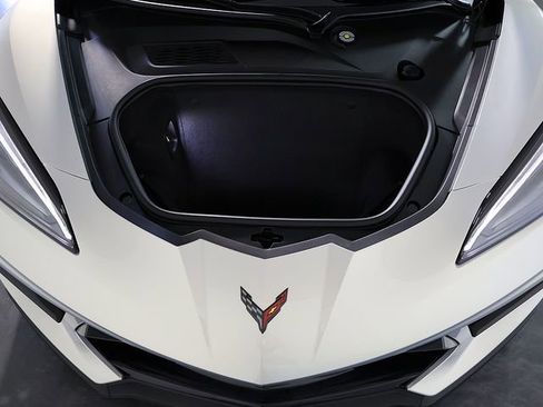 Used 2023 Chevrolet Corvette Stingray Preferred Cpe w/ Z51 Performance Package RWD image 35