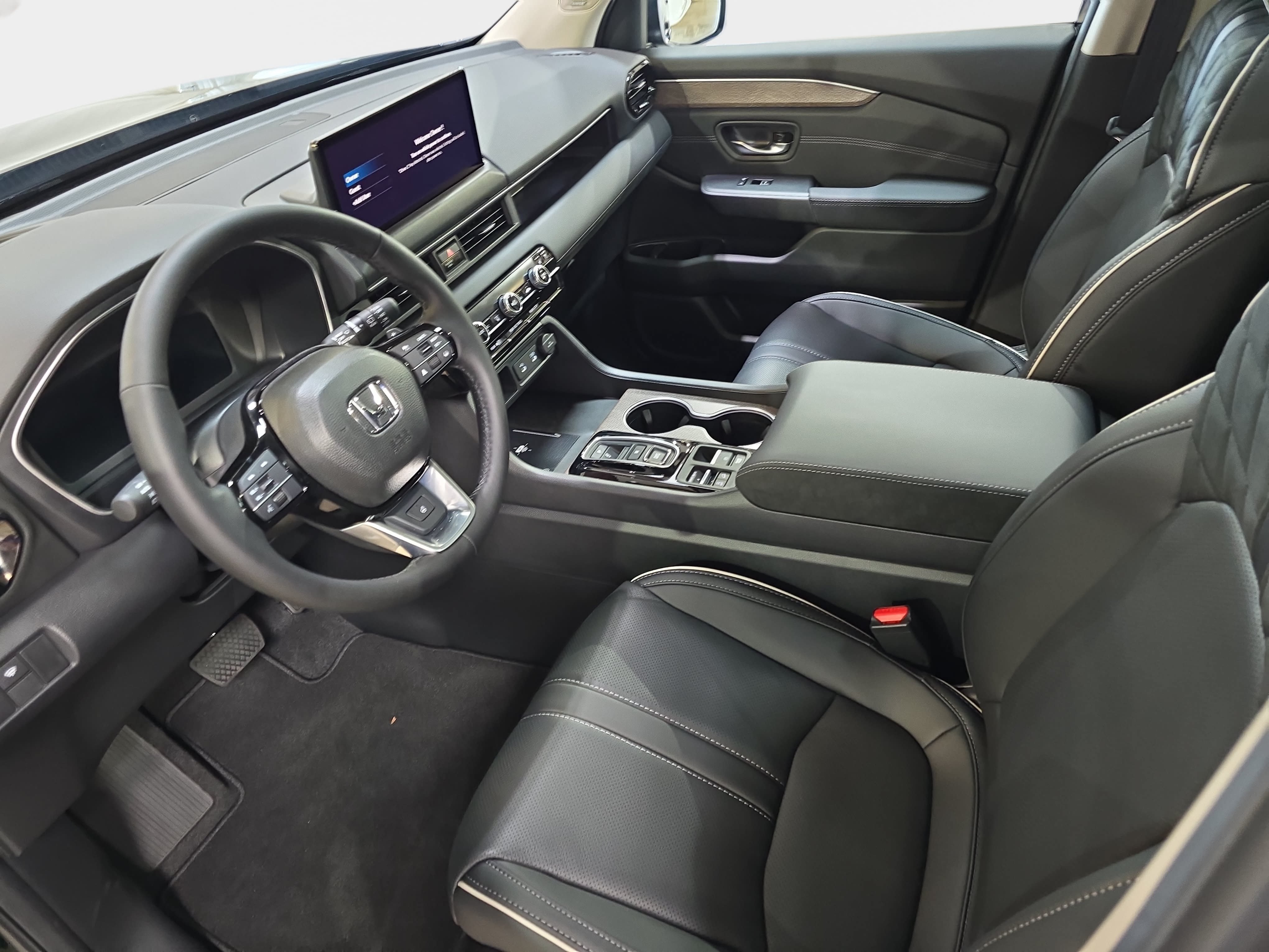 New 2026 Honda Pilot Elite image 13