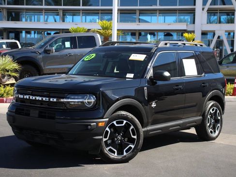 Certified 2023 Ford Bronco Sport Outer Banks AWD/4WD image 1