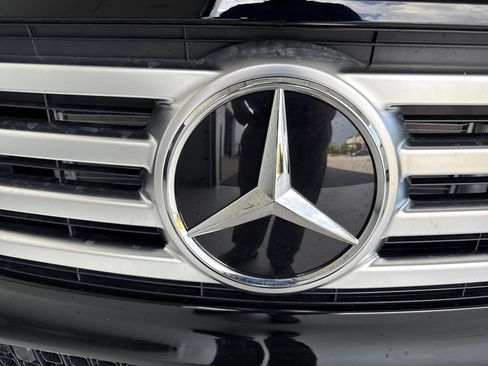 New 2026 Mercedes-Benz GLB 250 image 6