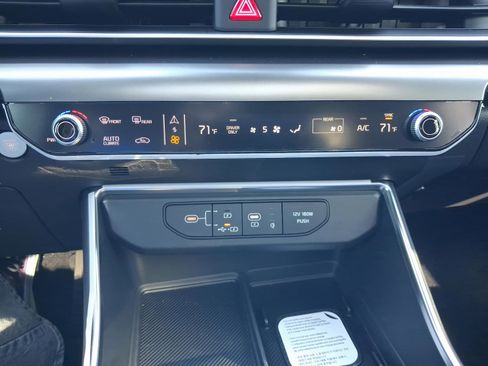 New 2026 Kia Carnival SX FWD image 33