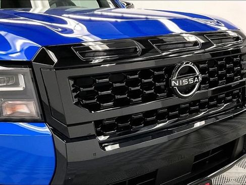 New 2026 Nissan Frontier SV image 15