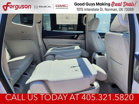 New 2026 Buick Enclave Avenir w/ Super Cruise Package AWD/4WD image 47