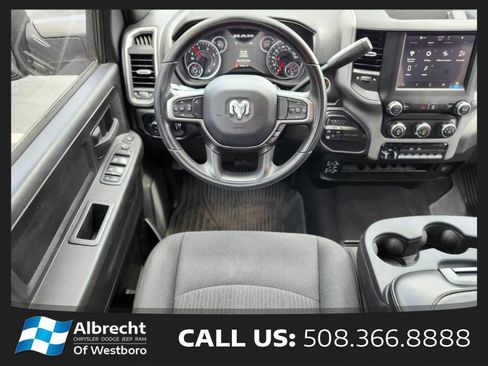 Used 2024 RAM 2500 Tradesman w/ Chrome Appearance Group AWD/4WD image 13