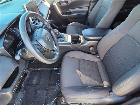 Certified 2023 Toyota RAV4 SE image 15