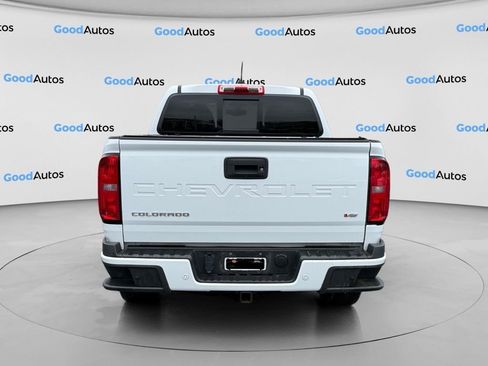 Used 2022 Chevrolet Colorado LT w/ Luxury Package AWD/4WD image 7