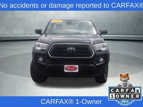 Used 2021 Toyota RAV4 XLE w/ XLE Grade Weather Package AWD/4WD image 2