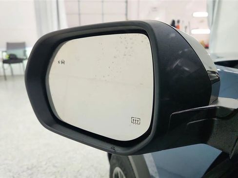 New 2026 Chevrolet Equinox LT w/ Midnight Edition image 30