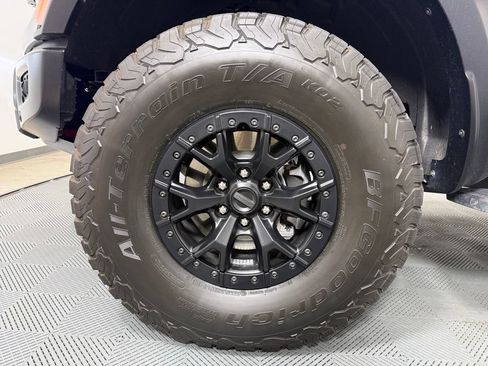Used 2023 Ford F150 Raptor w/ Equipment Group 802A Raptor R AWD/4WD image 11