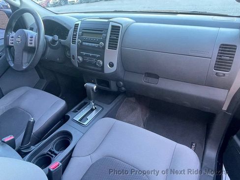 Used 2015 Nissan Xterra X RWD image 14