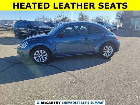 Used 2017 Volkswagen Beetle 1.8T S image 5