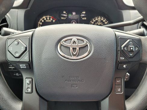 Used 2018 Toyota Tundra SR5 image 25