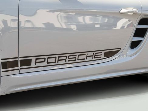 Used 2024 Porsche 718 Boxster image 6