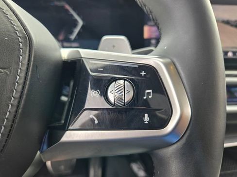 Used 2023 BMW 740i RWD image 26
