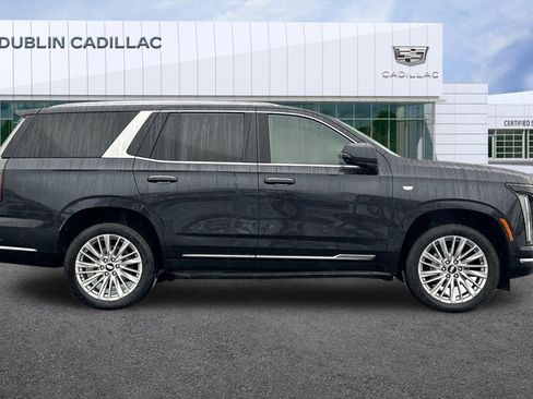Certified 2025 Cadillac Escalade Premium Luxury image 3