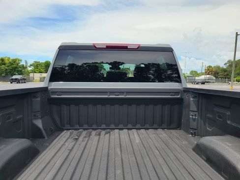 Certified 2025 Chevrolet Silverado 2500 Custom w/ Custom Value Package AWD/4WD image 7