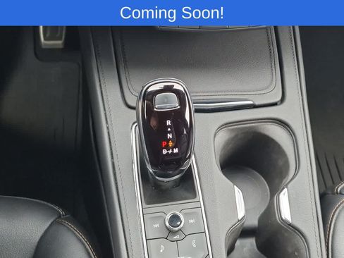 Used 2023 Cadillac XT4 Sport w/ Cold Weather Package AWD/4WD image 32