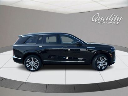 New 2026 Cadillac Vistiq Luxury