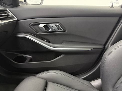 Used 2020 BMW 330i Sedan w/ Convenience Package image 25
