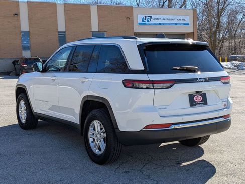 Used 2023 Jeep Grand Cherokee Laredo w/ Luxury Tech Group I image 7