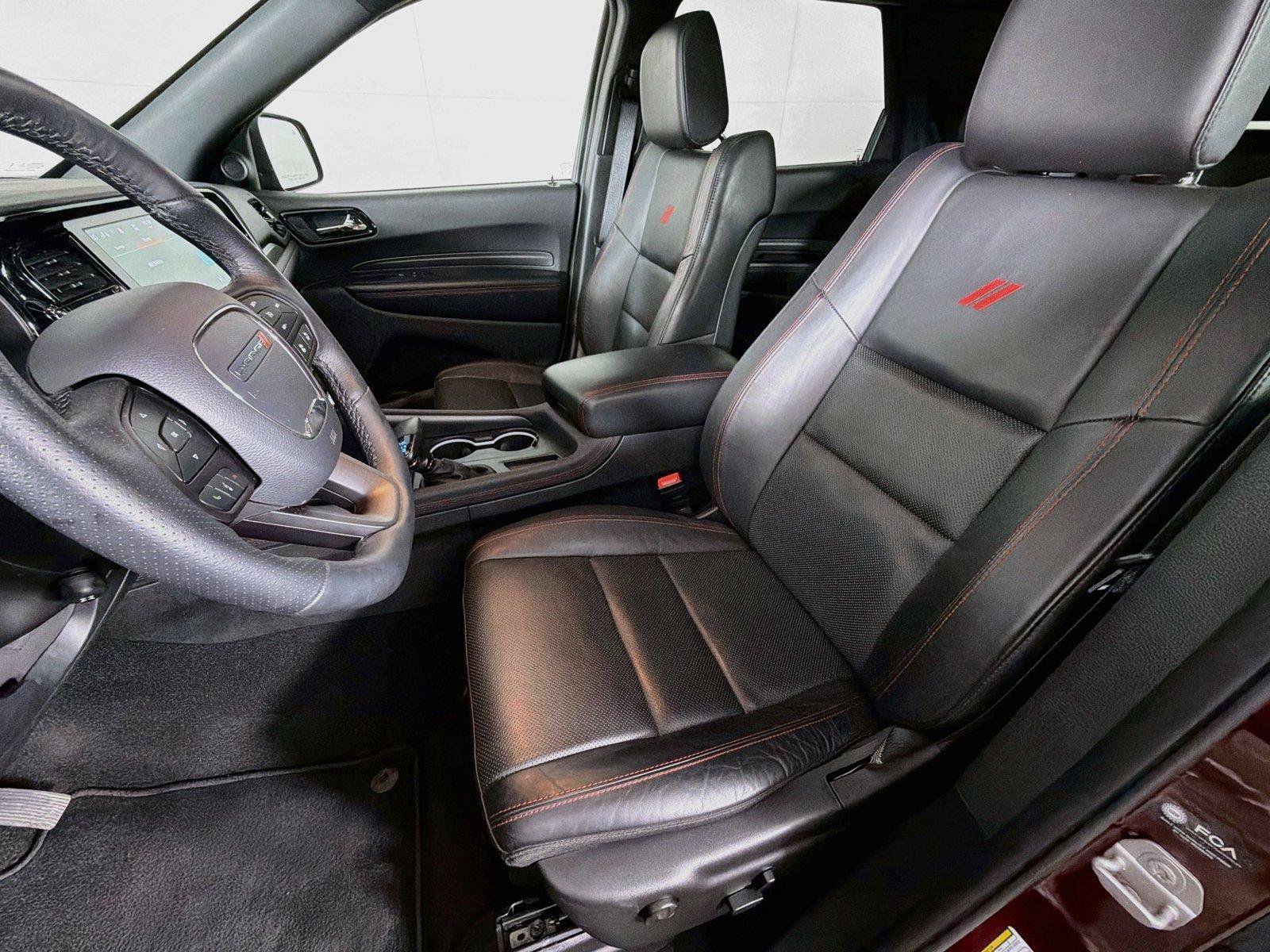 Used 2025 Dodge Durango GT AWD/4WD image 2