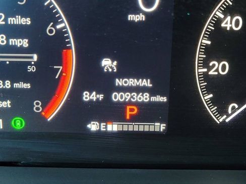 Certified 2025 Honda Pilot Touring image 25