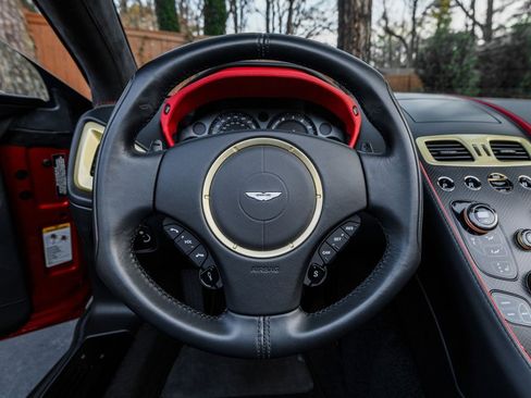Used 2018 Aston Martin Vanquish Zagato image 18