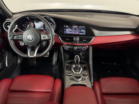 Used 2020 Alfa Romeo Giulia Ti Sport AWD/4WD image 25