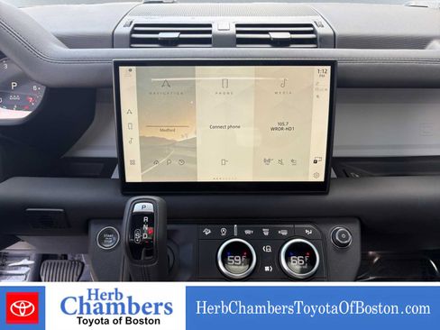 Used 2025 Land Rover Defender 110 S AWD/4WD image 15