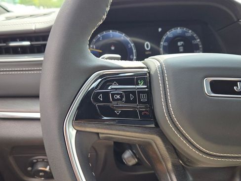 New 2025 Jeep Grand Cherokee L Overland image 34