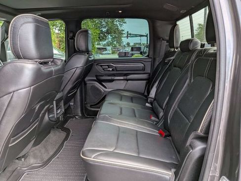 Used 2024 RAM 1500 Limited AWD/4WD image 16