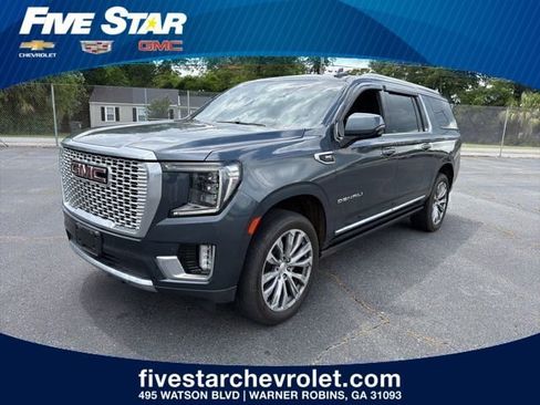Used 2021 GMC Yukon XL Denali w/ Denali Premium Package AWD/4WD image 1