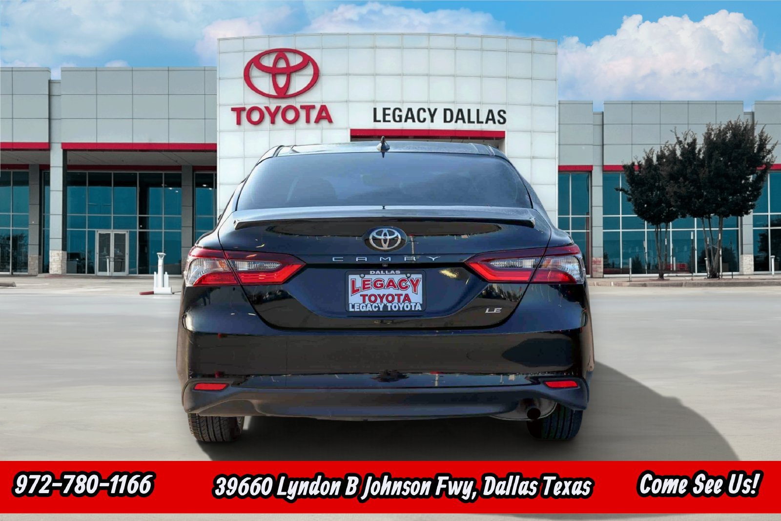 Used 2023 Toyota Camry LE FWD image 8