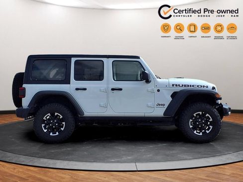 Certified 2026 Jeep Wrangler Unlimited Rubicon AWD/4WD image 2
