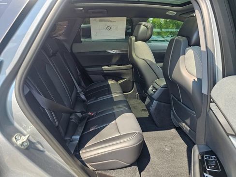 New 2026 Cadillac Optiq Luxury 1 AWD/4WD image 12