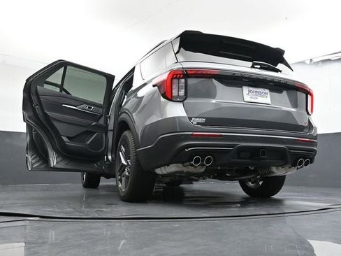New 2026 Ford Explorer ST image 41