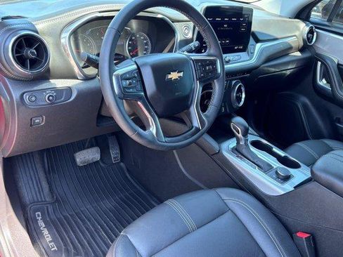 Used 2024 Chevrolet Blazer LT w/ Midnight/Sport Edition FWD image 12
