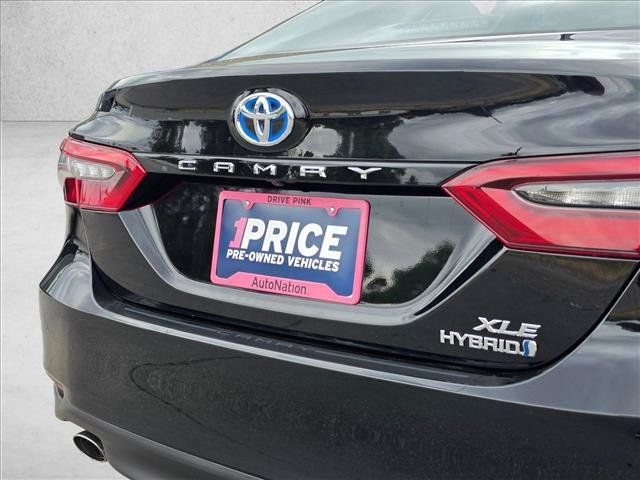 Used 2024 Toyota Camry XLE w/ Navigation Package FWD image 14