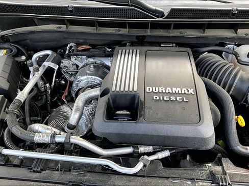 Used 2026 GMC Yukon Denali Ultimate AWD/4WD image 32