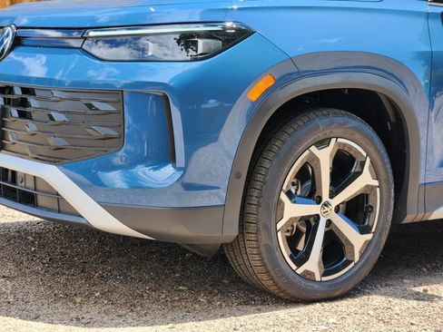 New 2026 Volkswagen Tiguan SE AWD/4WD image 7