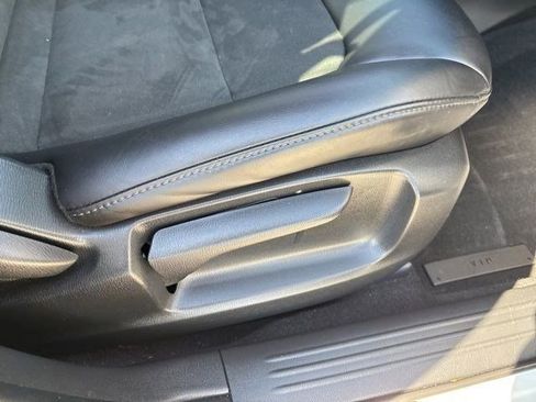 Used 2018 MAZDA CX-5 Touring w/ Preferred Equipment Package image 43