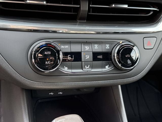 New 2026 Buick Envista Sport Touring w/ Convenience I Package FWD image 17